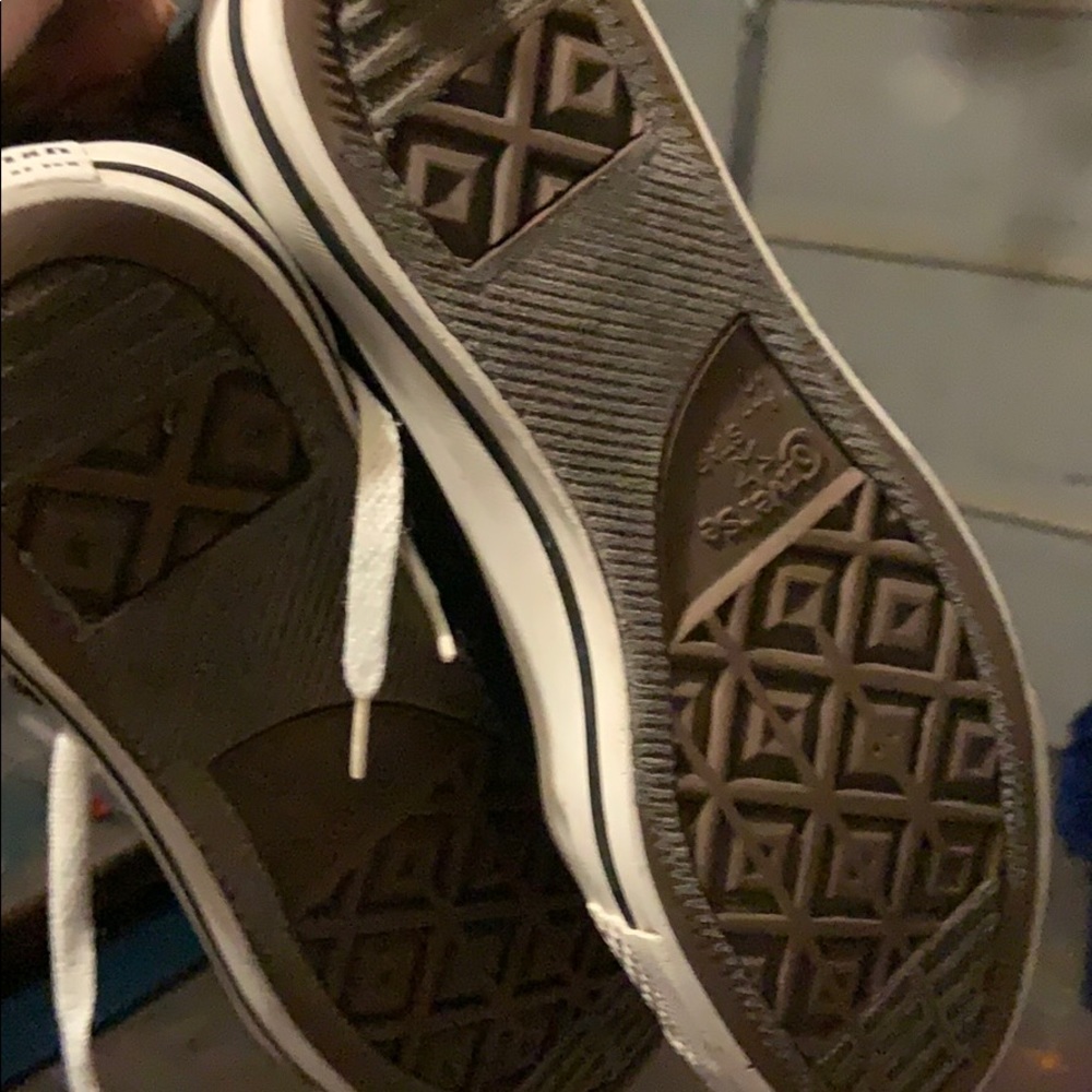 Converse - Picture 4 of 4